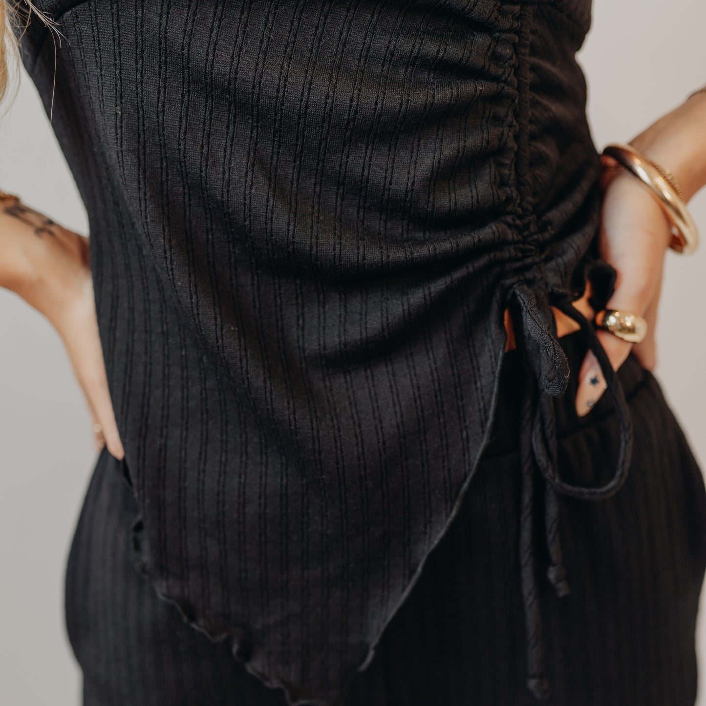 Gilli | Side Tie Sleeveless Top | Black