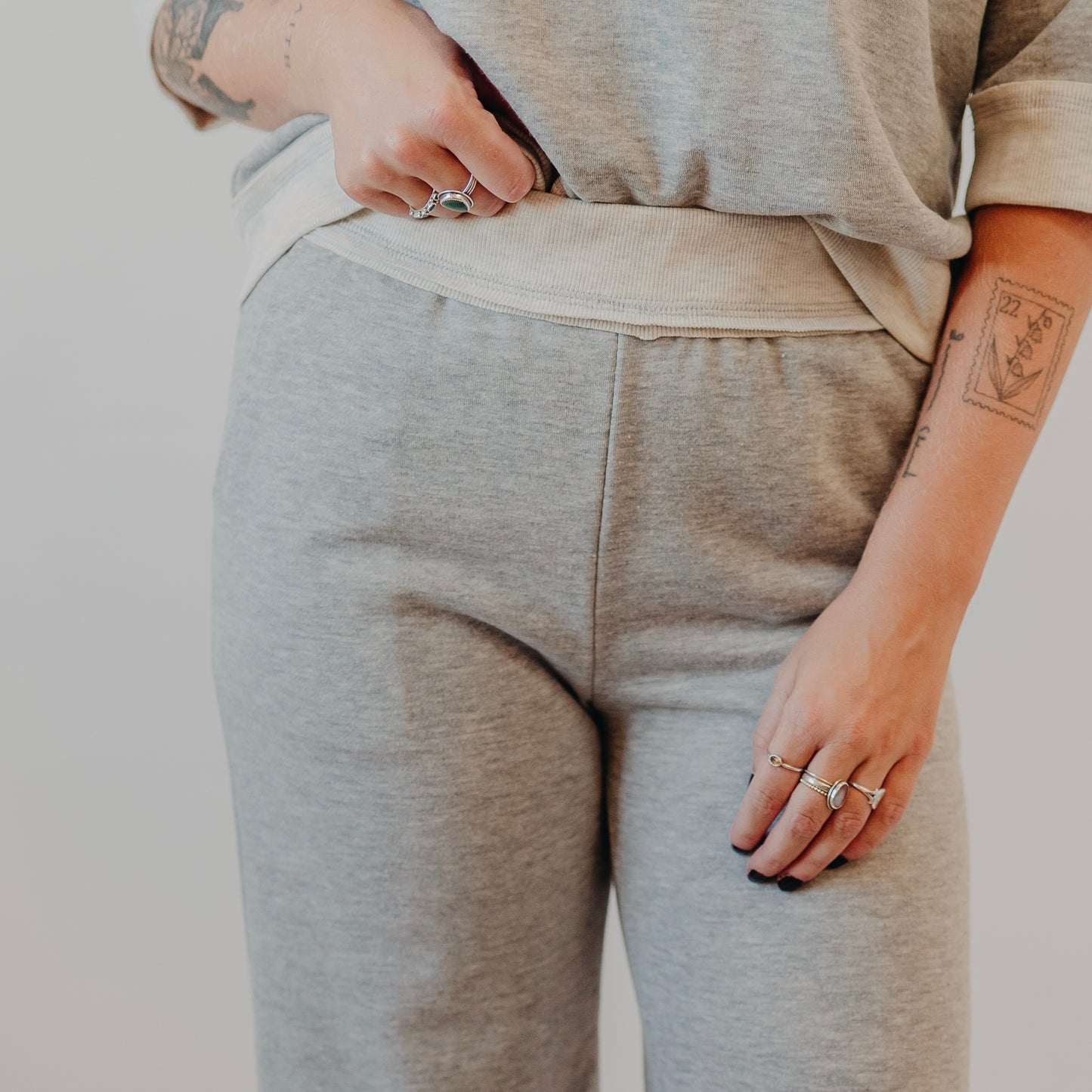 Gilli | Floded Detail Wide Leg Pants | H Grey