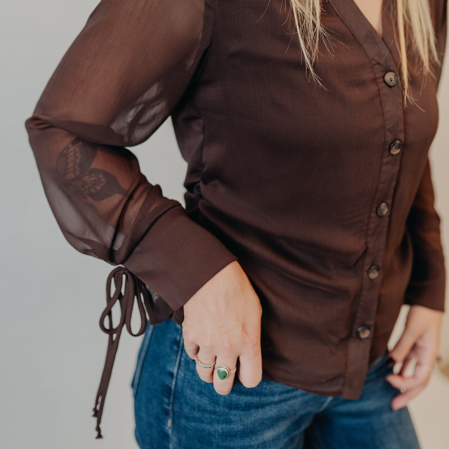 Gilli | Long Sleeve Button Up Top | Chocolate