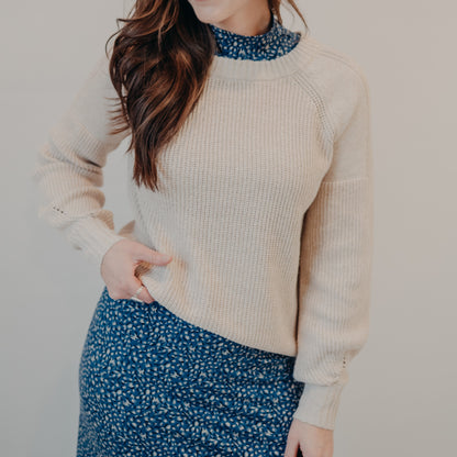 Staccato | Raglan Crew Neck Pullover | Almond