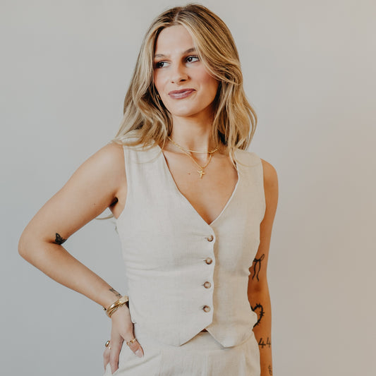 Blu Pepper | V-Neck Button linen Vest | Oatmeal