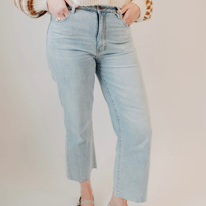 Oliver Logan | High Rise Wide Leg Jean | Light Indigo