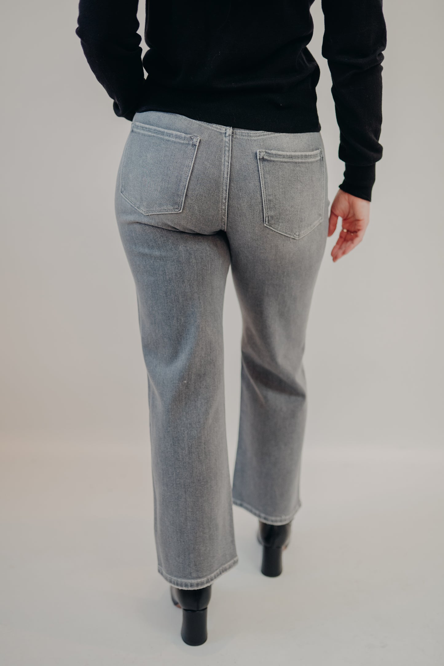 Vervet | High Rise Ankle Slim Wide | River Eden