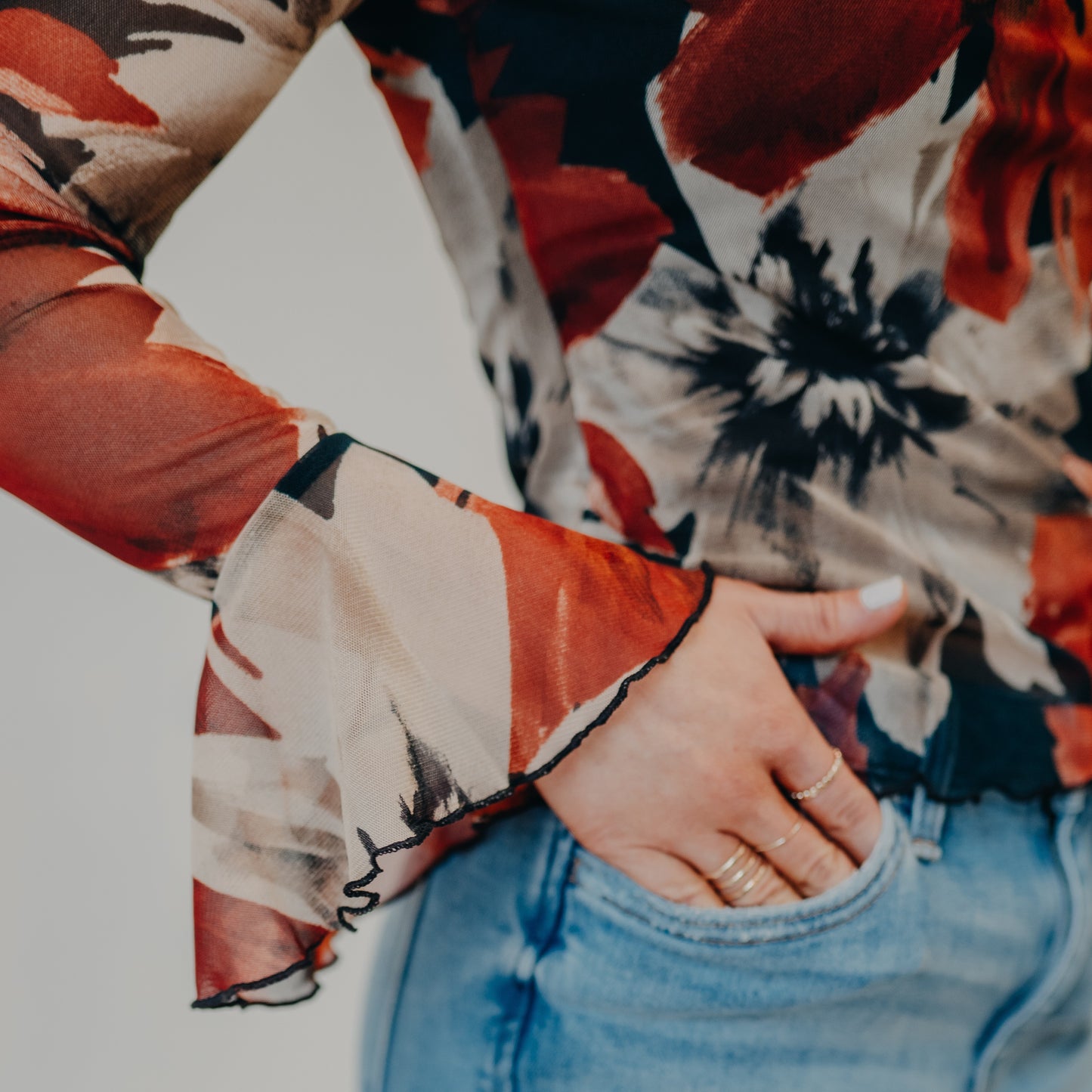 Gilli | Flare Long Sleeve Floral Top | Black Multi-Floral