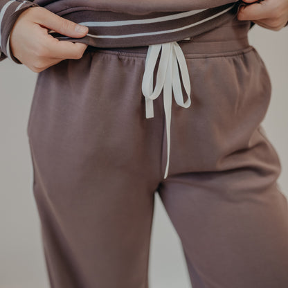 Thread & Supply | Constance Pants | Eggplant Ivory