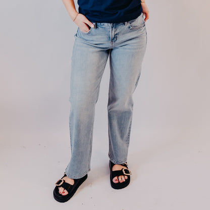 Vervet | Midrise Dad | Deference