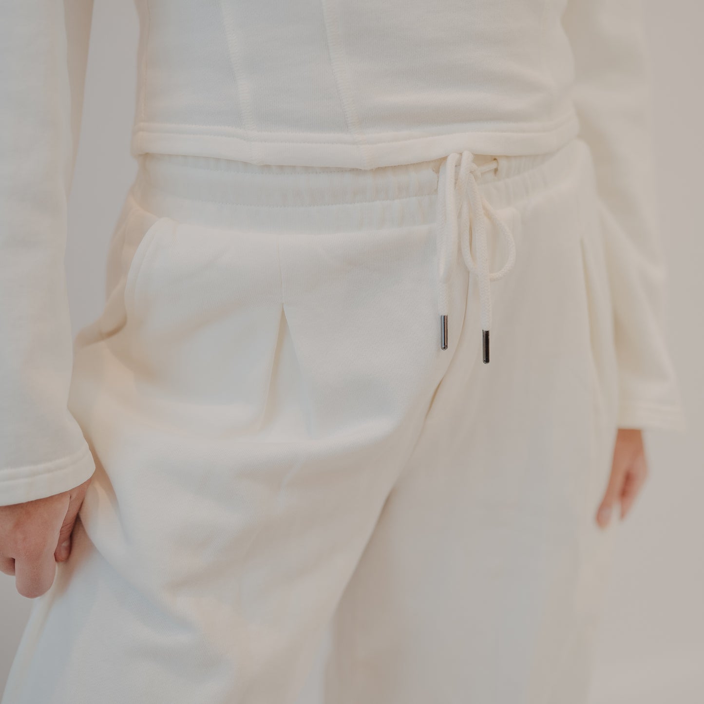 Thread & Supply | Carmelle Pants | Dove