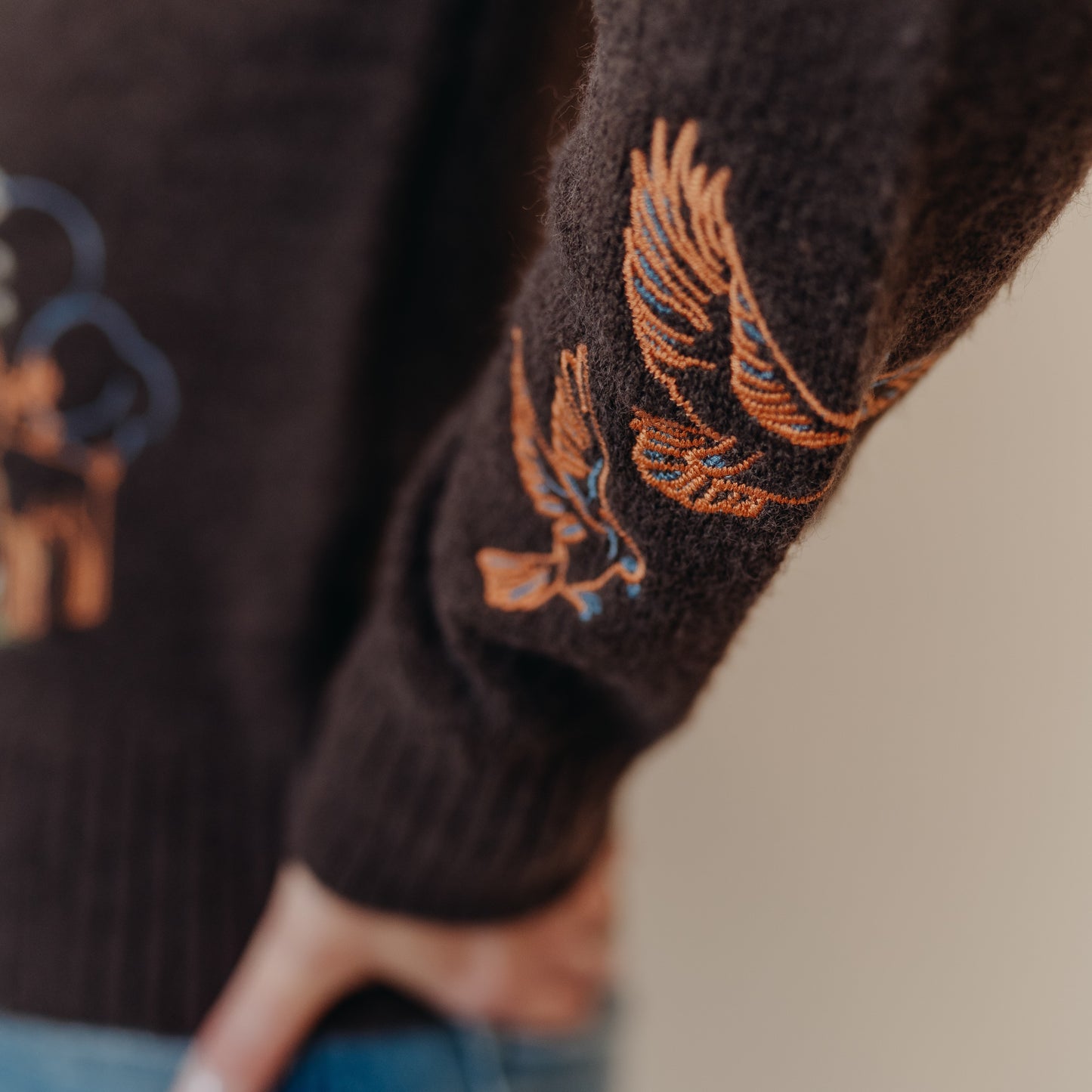 Blu Pepper | Animal Embroidered Cardigan | Chocolate